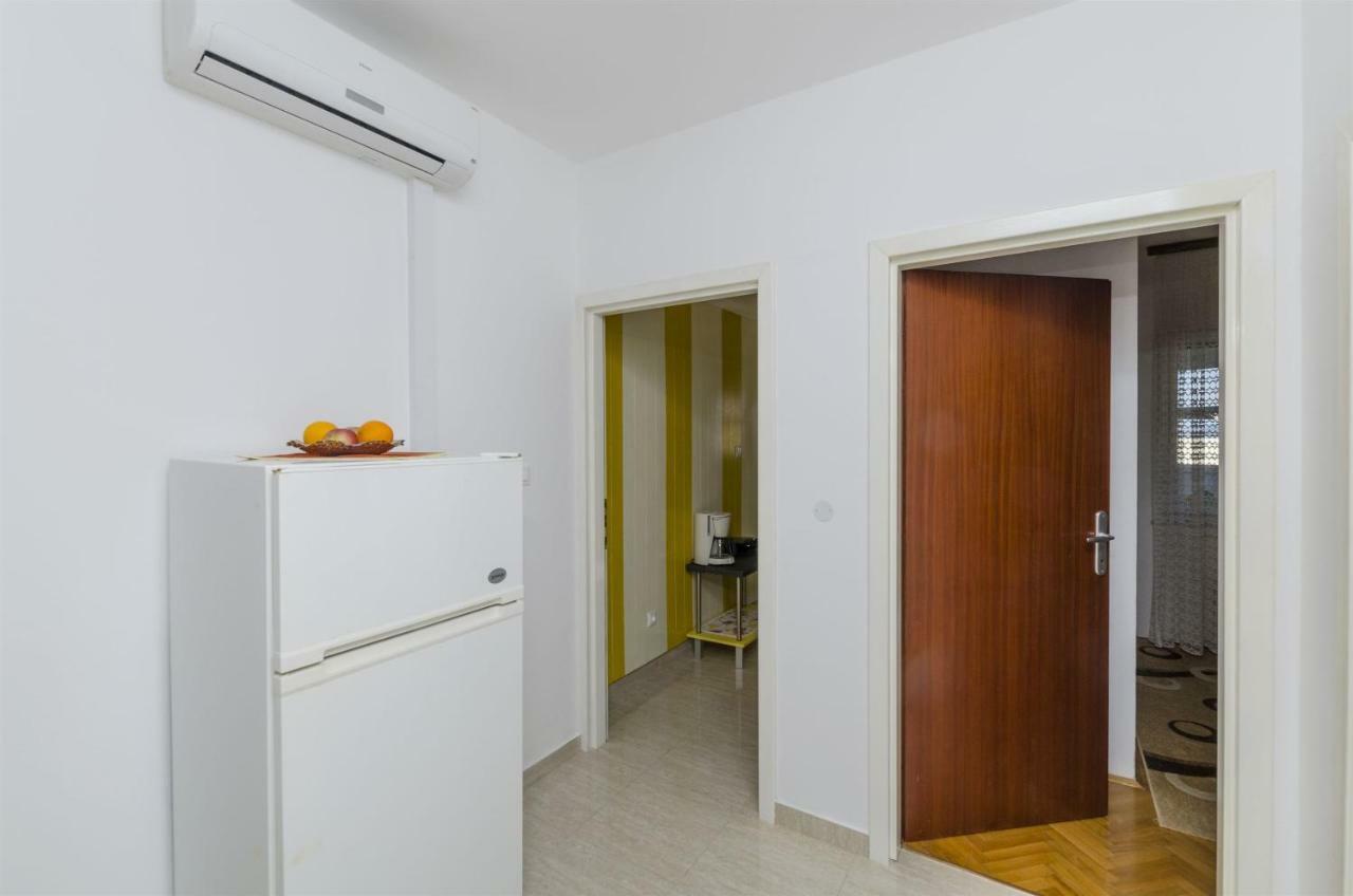 Apartments Karmela Primosten Ngoại thất bức ảnh